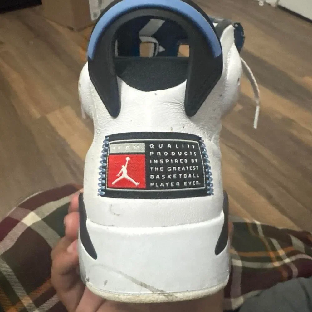 Air Jordan 6 UNC size 9 men